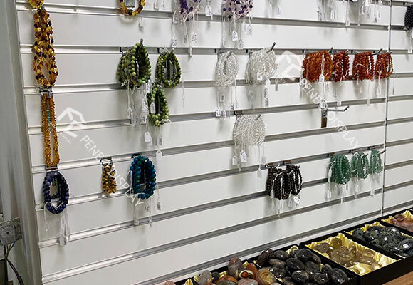 Slatwall Jewelry Displays With Hooks