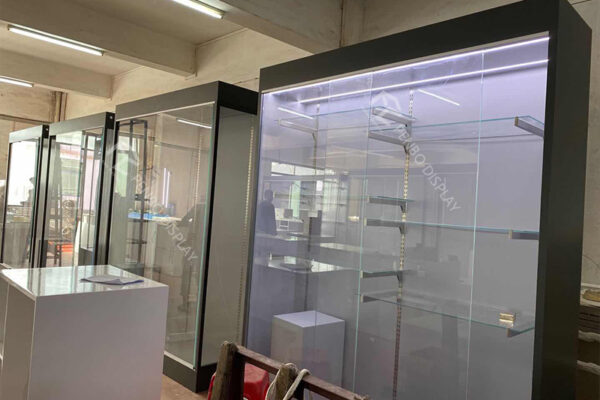 Glass Wall Mounted Display Shelf For Showroom