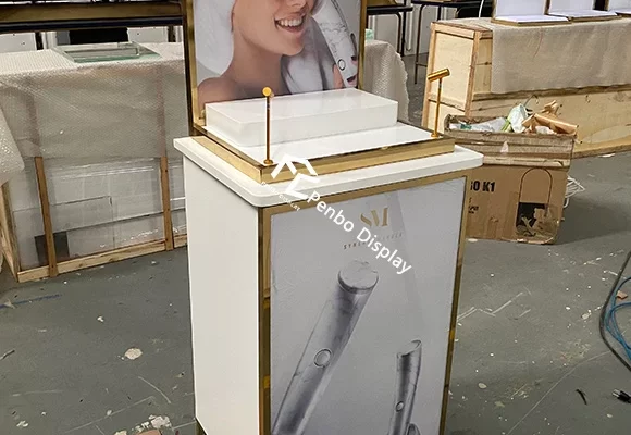 Premium Cosmetic Display Stands for Shop