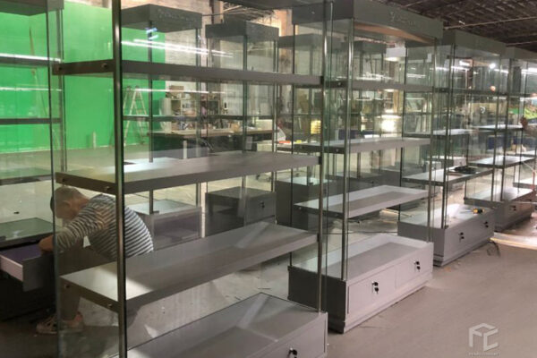 Wholesale Free Standing Display Case