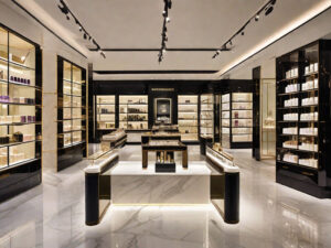 Read more about the article Essential Tips for Starting a Successful Perfume Store