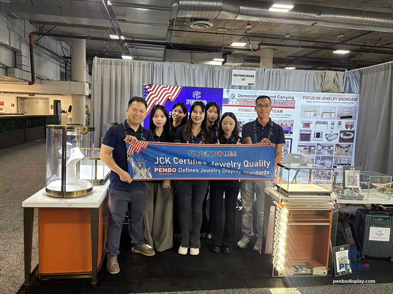 Penbo Display at JCK