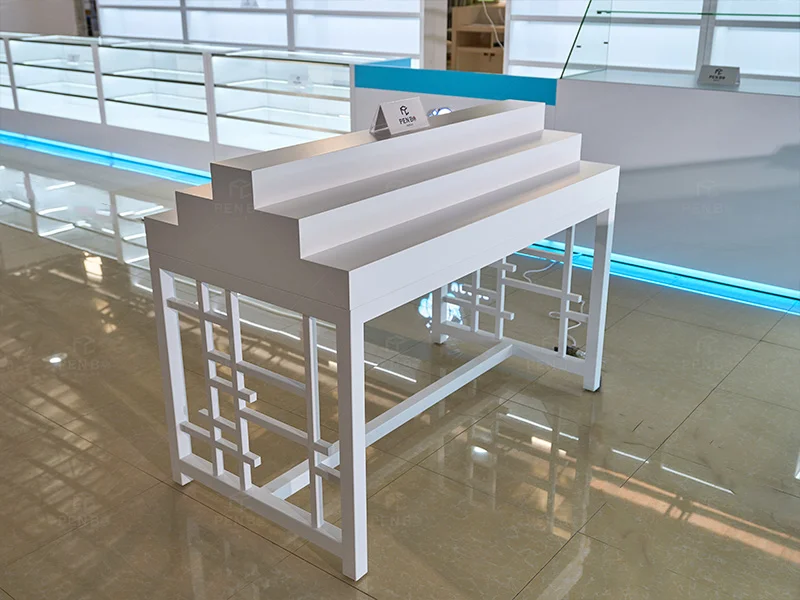 Modern Tobacco Retail Fixtures