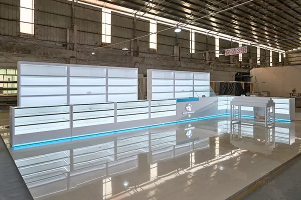 Modern Smoke Shop & Vape Store Display Cabinets | LED Glass Counter Fixtures