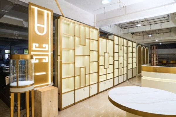 Custom Salon Display Cabinets | Beauty Salon Fixtures Manufacturer